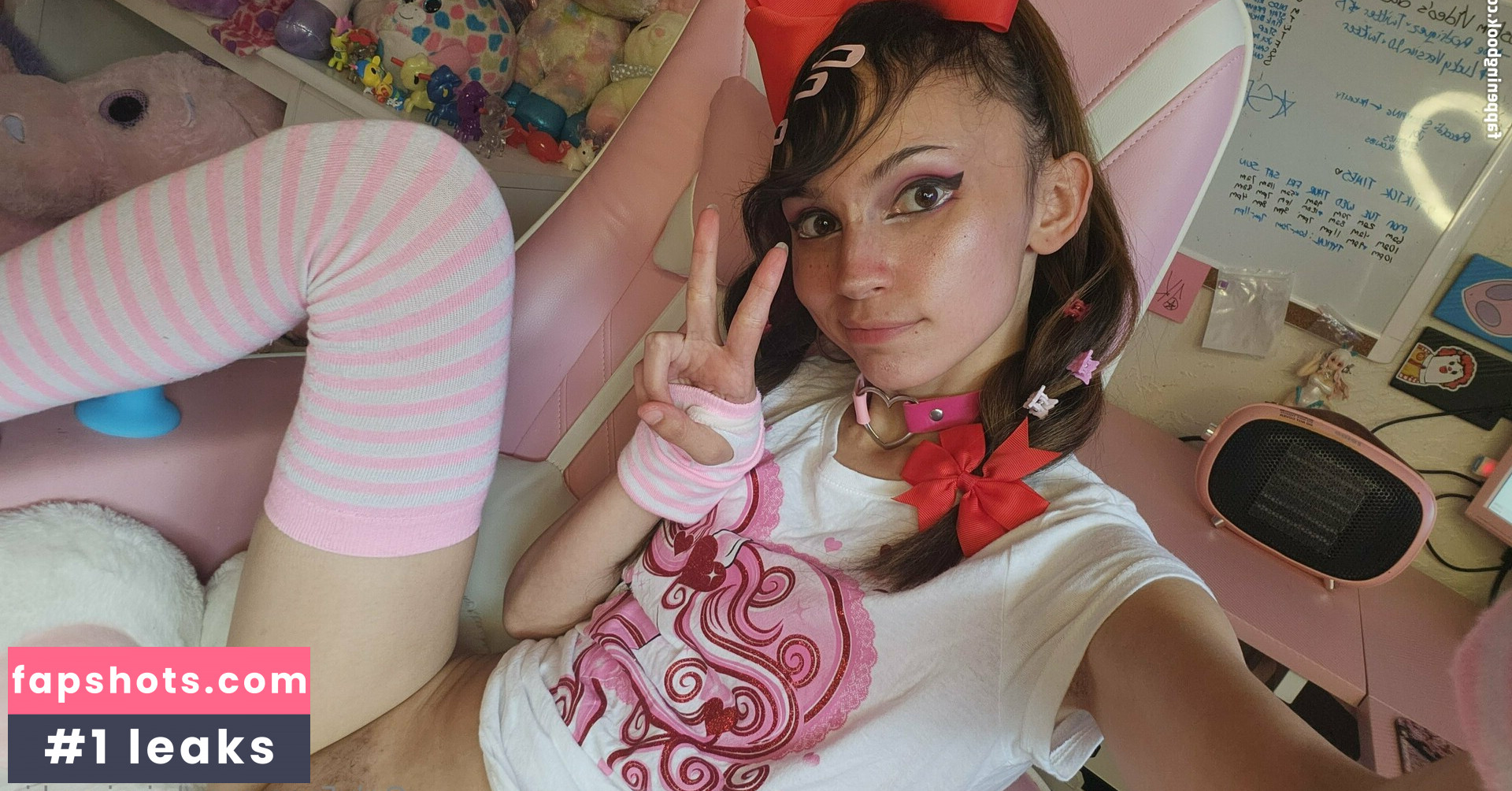 Krissipookie gallery photo #5