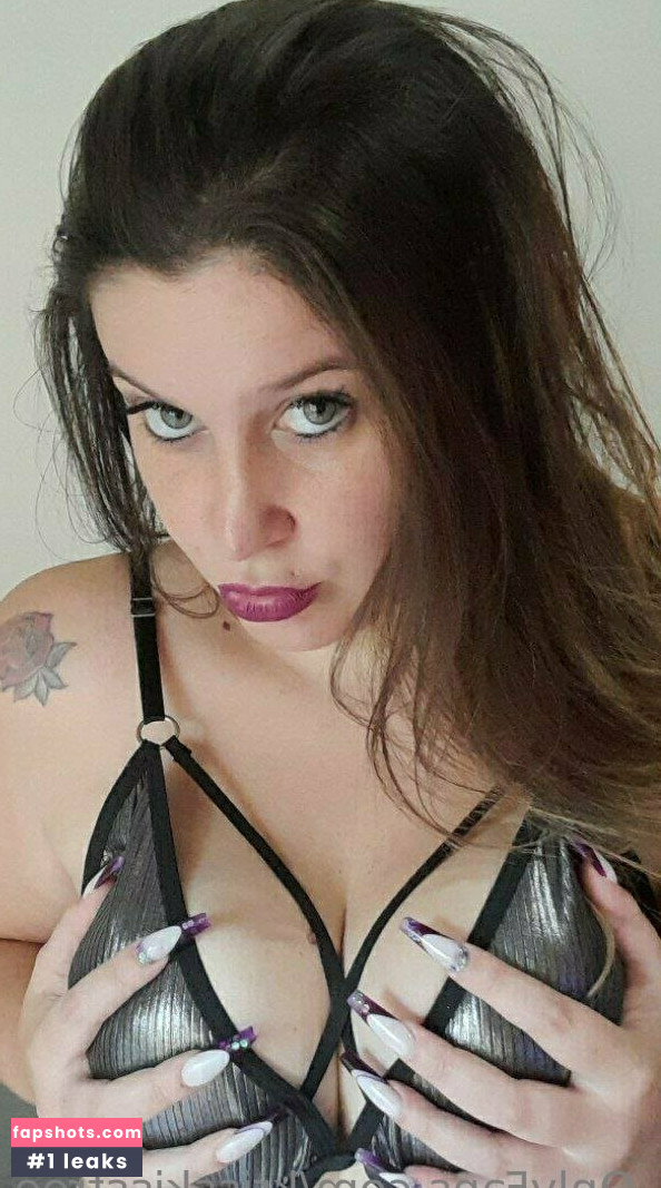 krisskissfree gallery photo #33