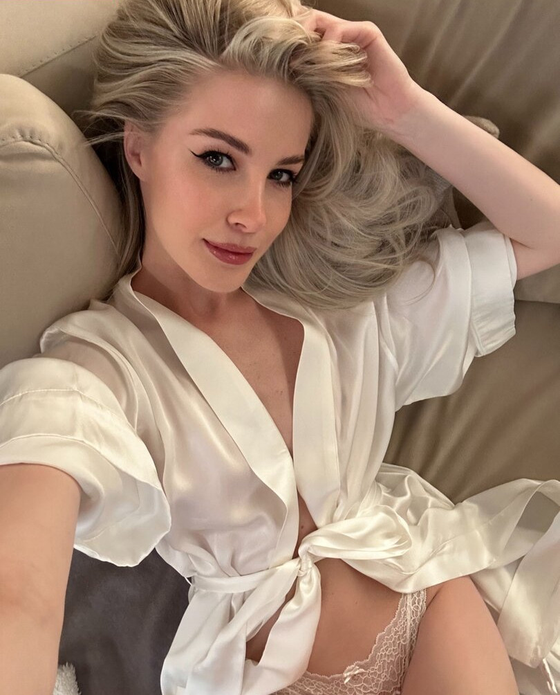 krissone Nude Leaks OnlyFans Photos #228 - LeakJerk