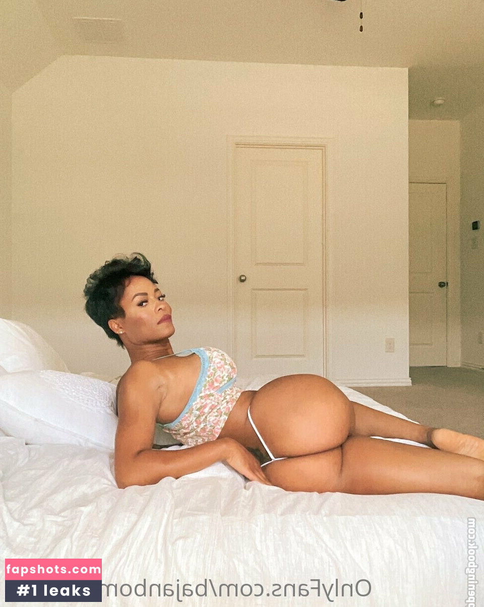 Kristal Marshall Nude Leaks OnlyFans Photos #28 - LeakJerk