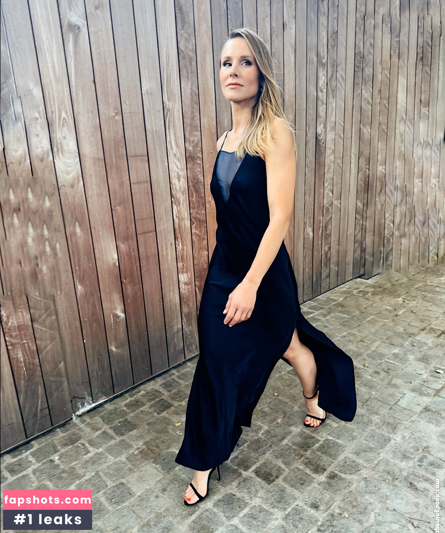 Kristen Bell gallery photo #121