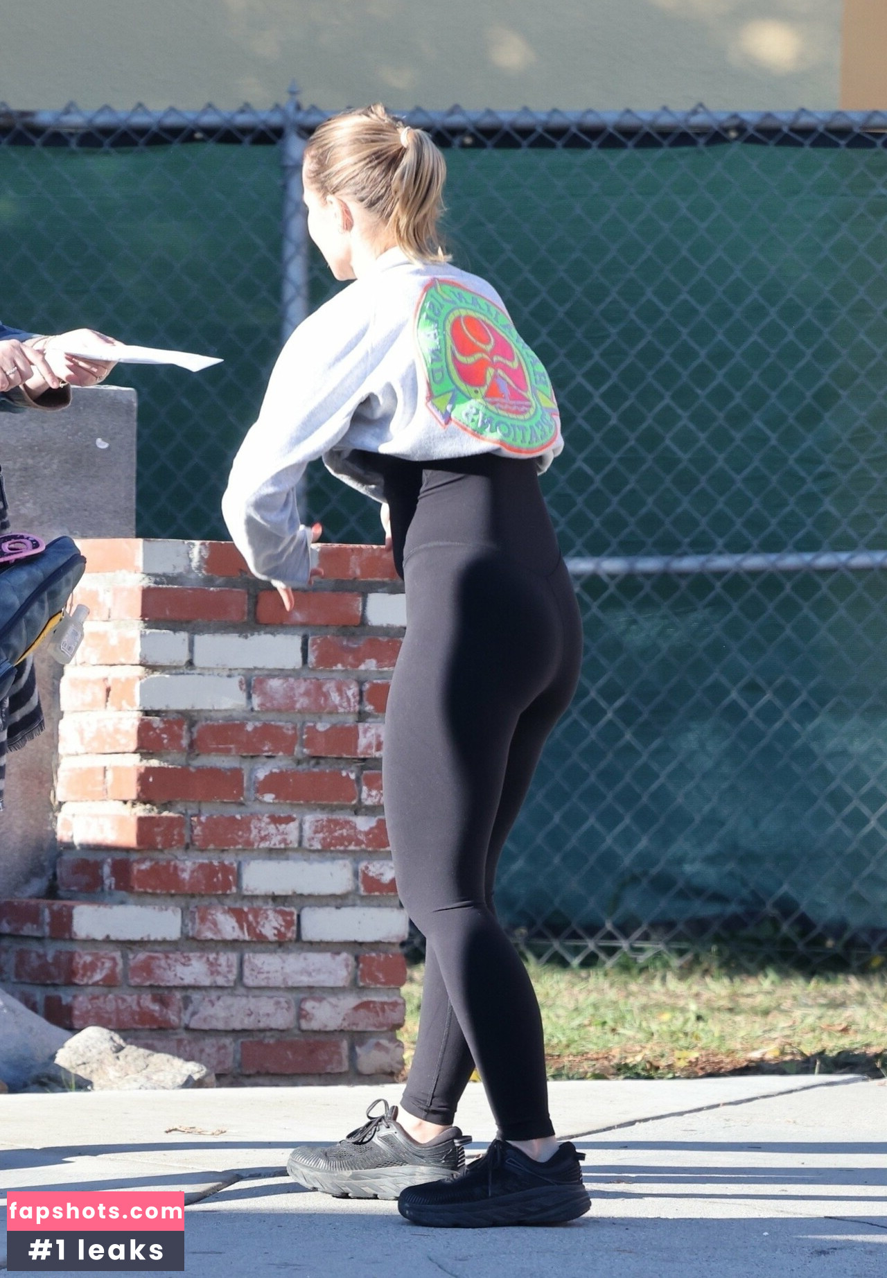 Kristen Bell gallery photo #176