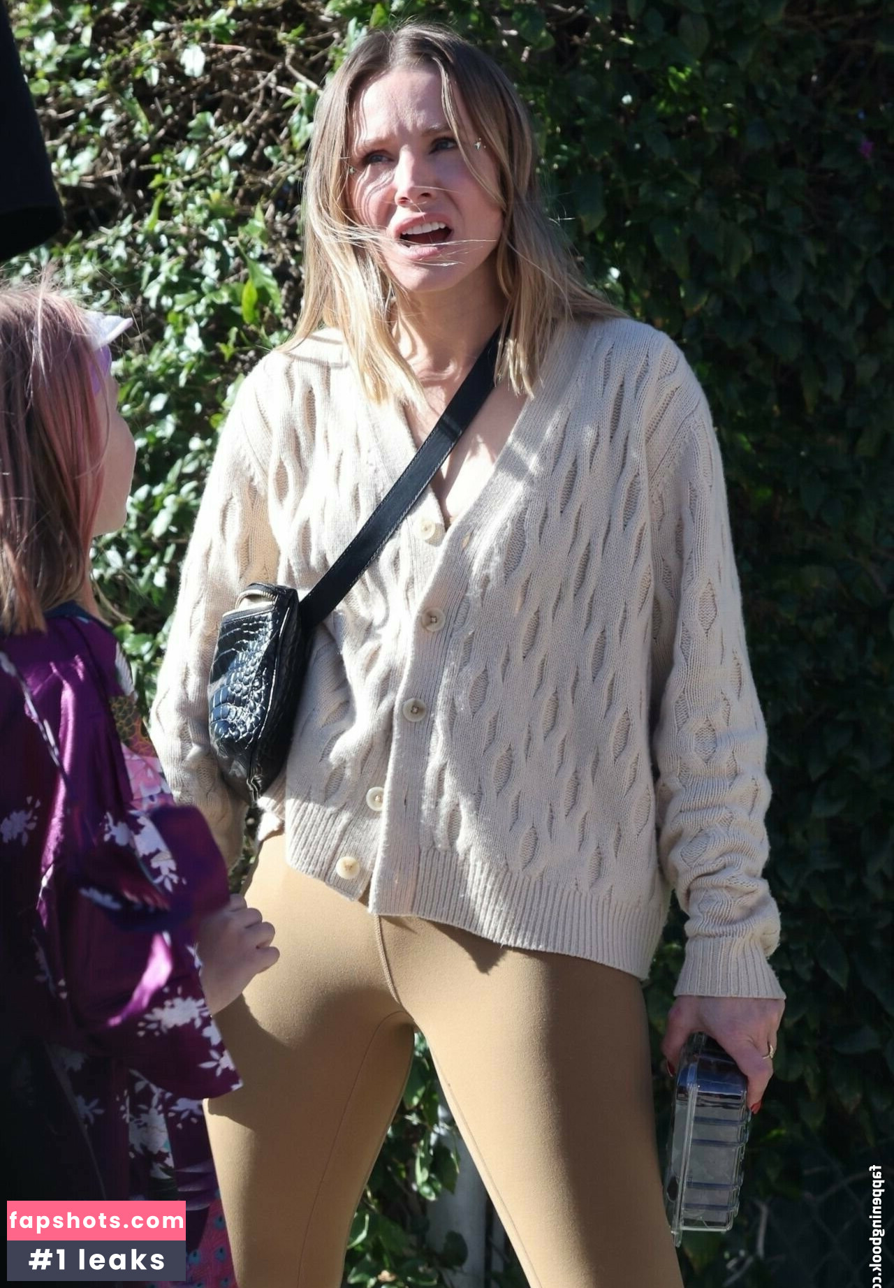 Kristen Bell Nahé úniky fotek pouze od fanoušků #260 - Fapshots