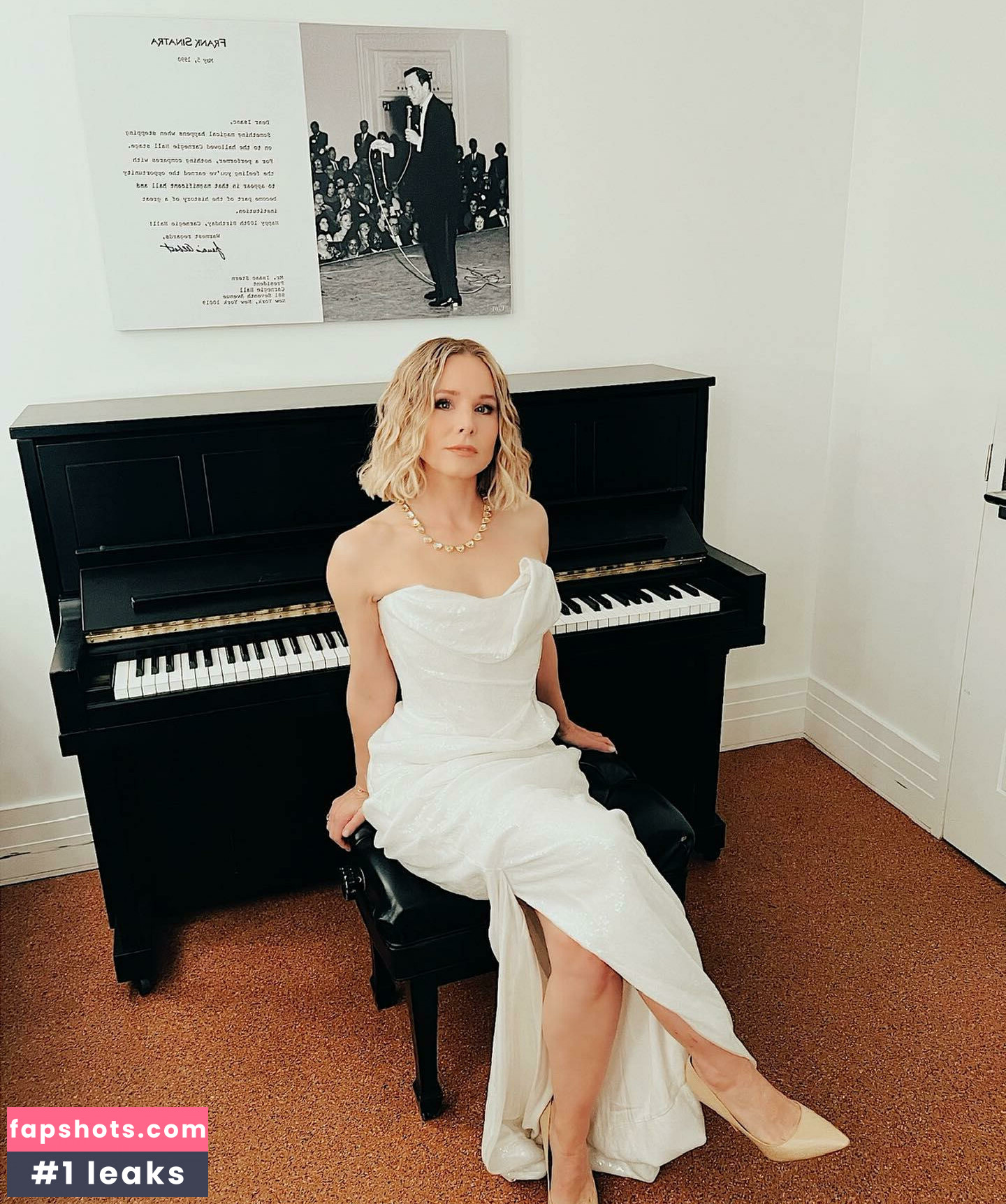 Kristen Bell Nahé úniky fotek pouze od fanoušků #308 - Fapshots