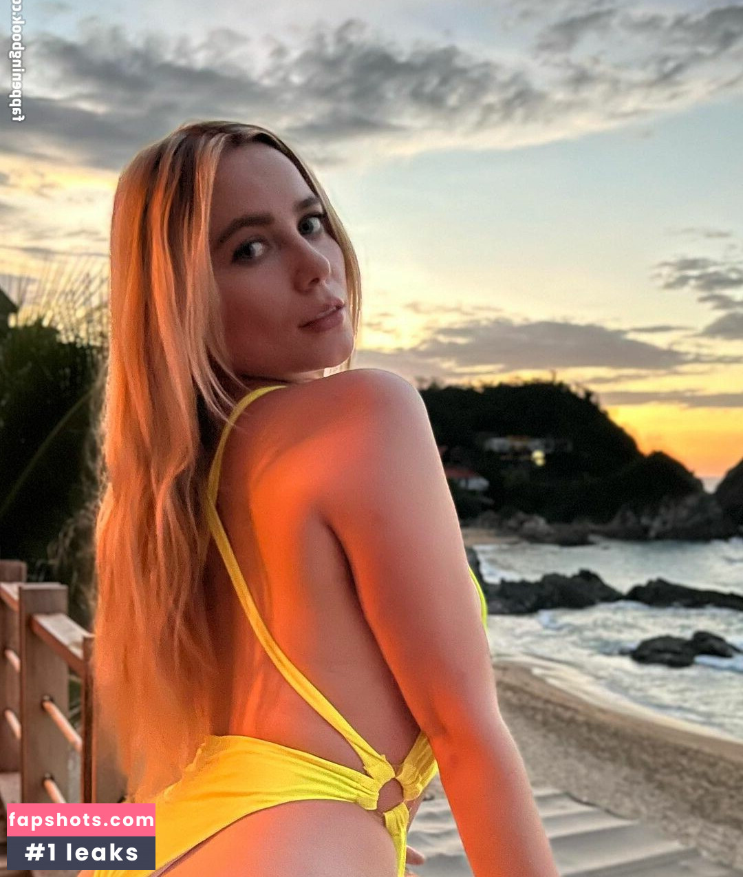 Kristen Medina Nude Leaks OnlyFans Photos #19 - LeakJerk