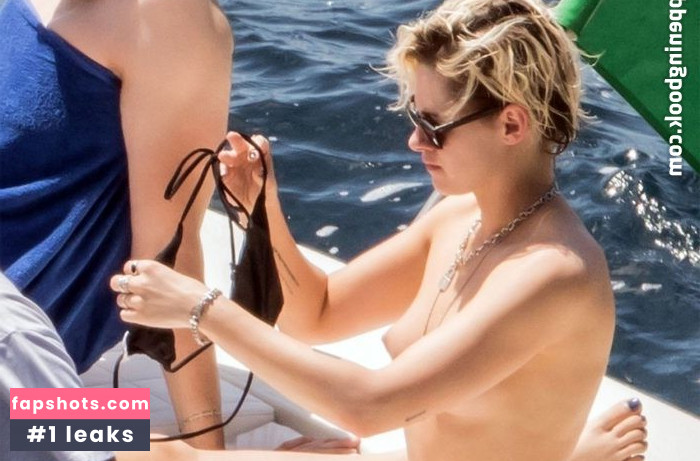 Kristen Stewart gallery photo #1112