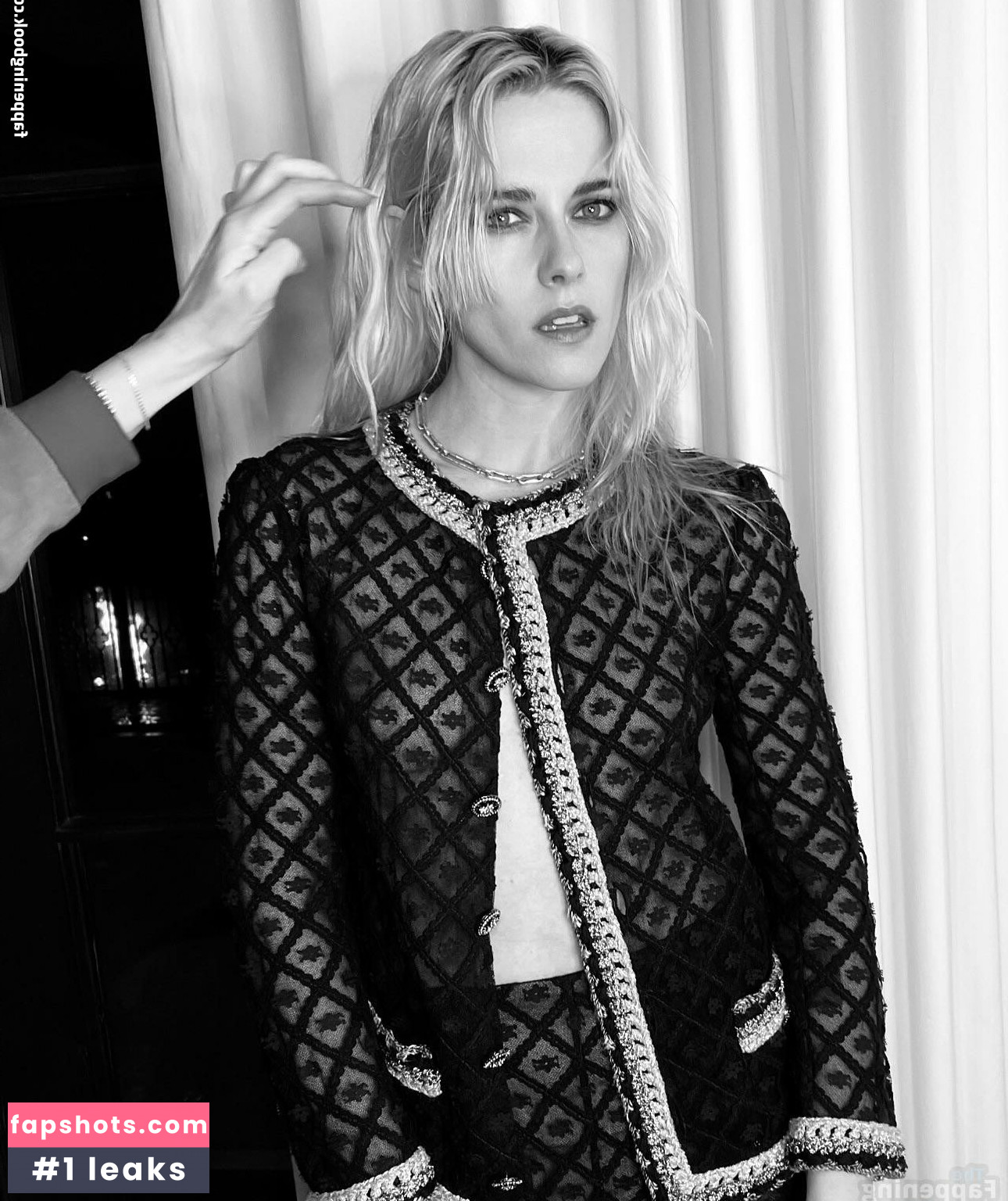 Kristen Stewart gallery photo #117