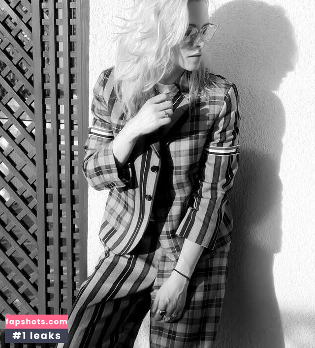 Kristen Stewart gallery photo #133