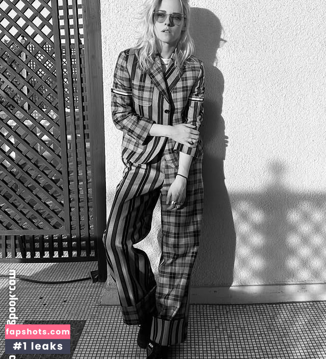 Kristen Stewart gallery photo #135