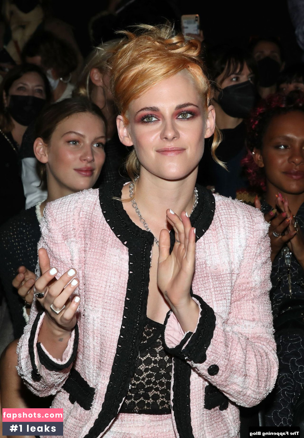 Kristen Stewart gallery photo #1362