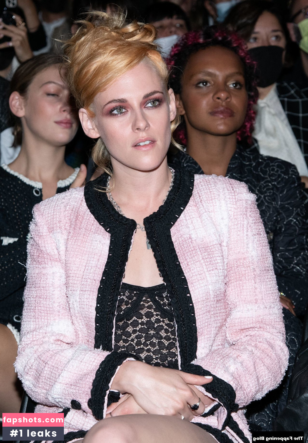 Kristen Stewart gallery photo #1381