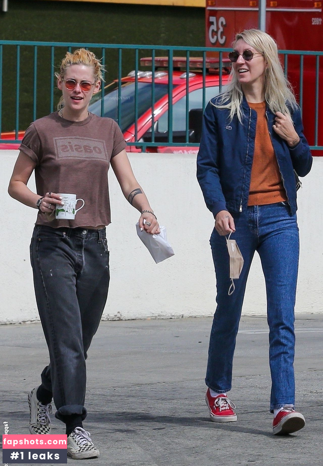 Kristen Stewart gallery photo #1403