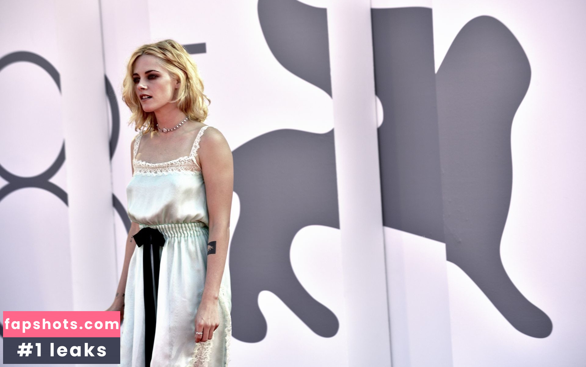 Kristen Stewart gallery photo #1434