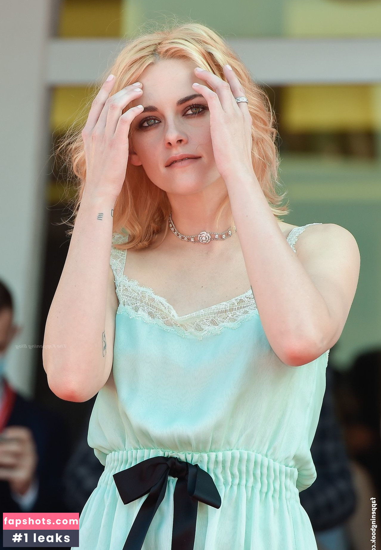 Kristen Stewart gallery photo #1462