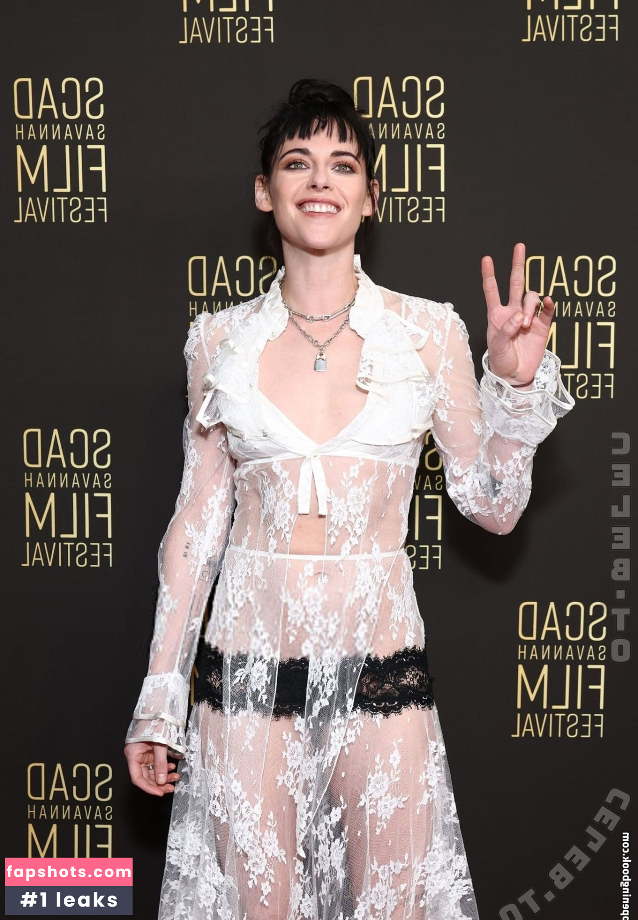 Kristen Stewart gallery photo #16