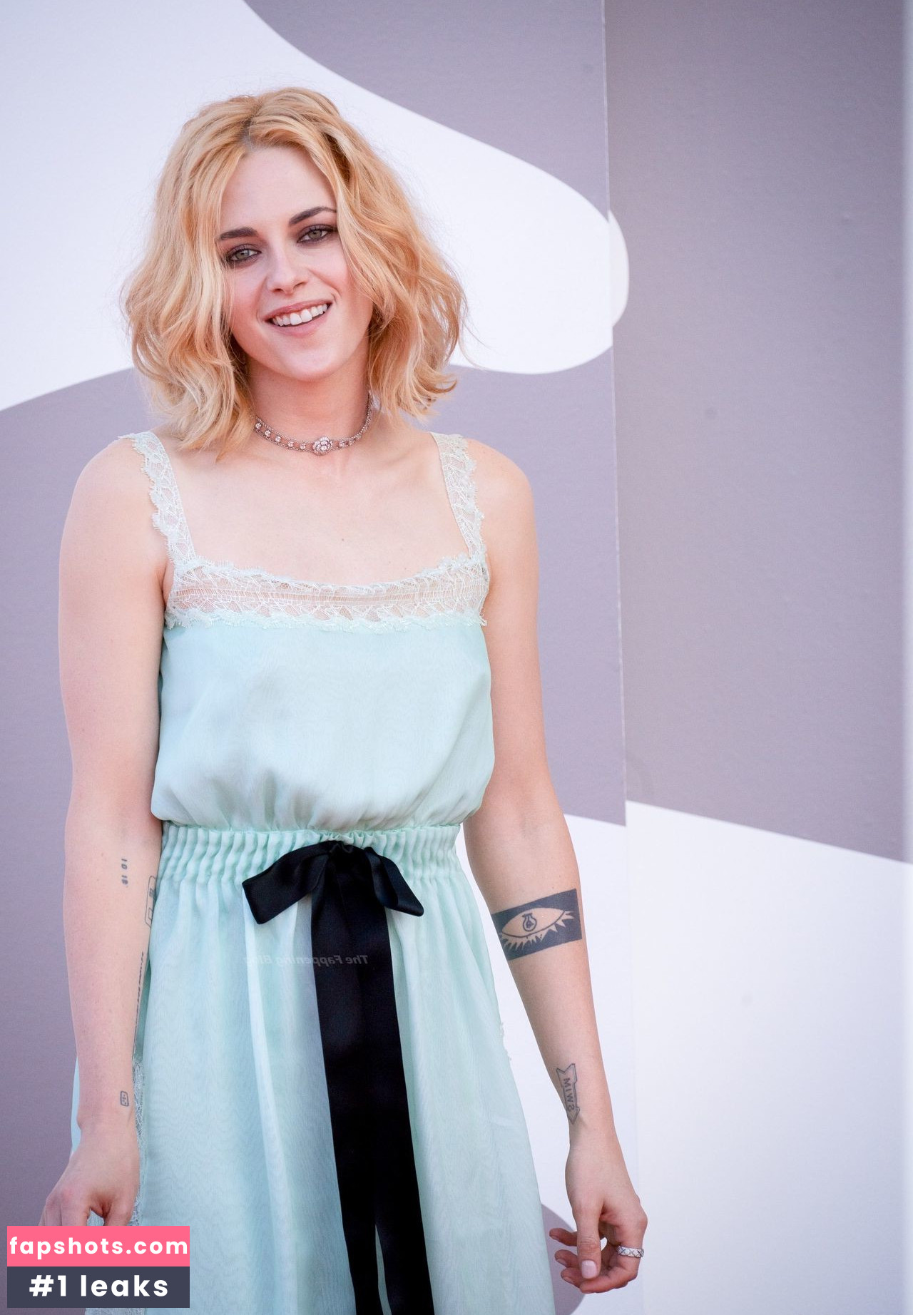 Kristen Stewart gallery photo #1501