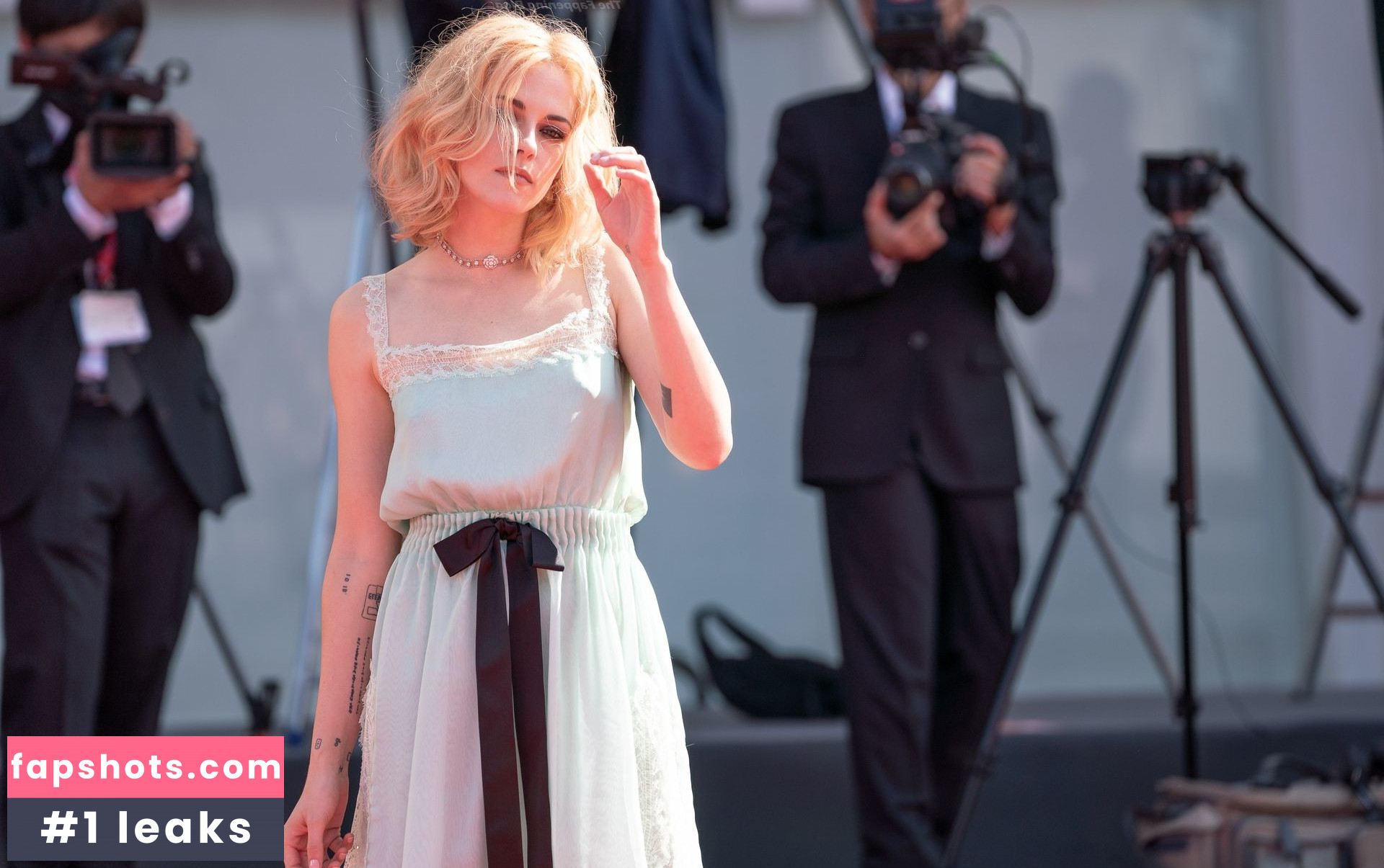 Kristen Stewart gallery photo #1518