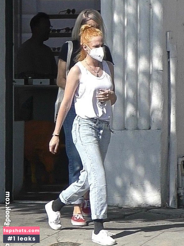 Kristen Stewart gallery photo #1799