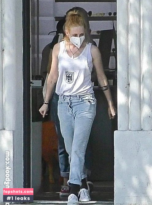 Kristen Stewart gallery photo #1813