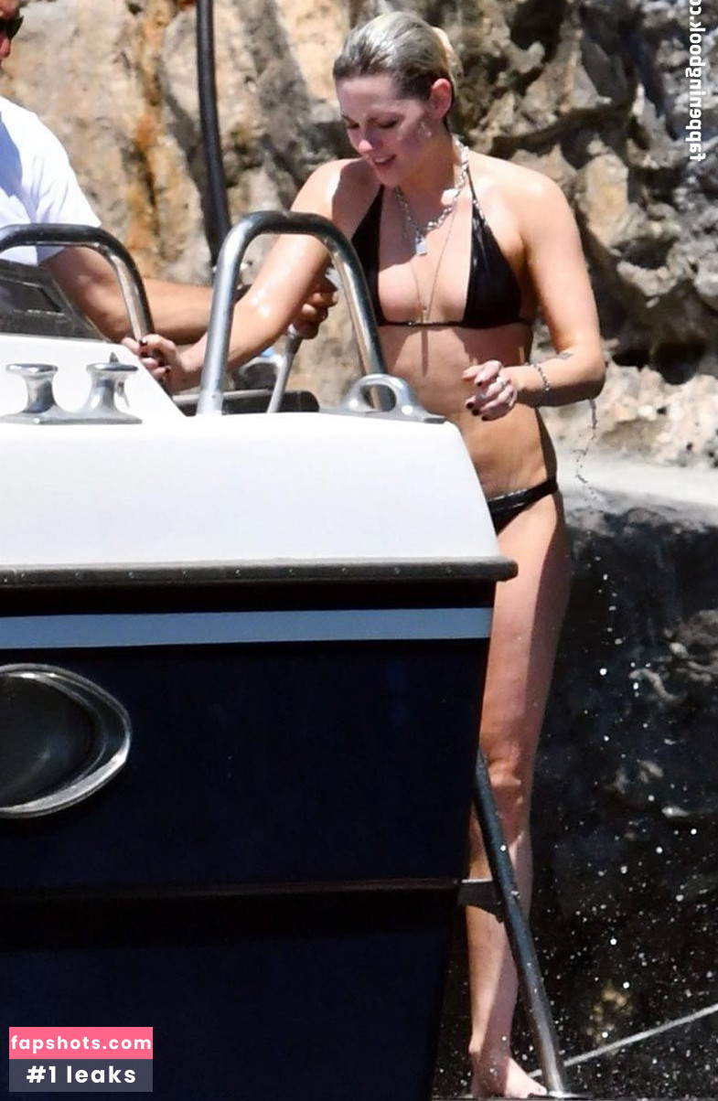 Kristen Stewart gallery photo #1860