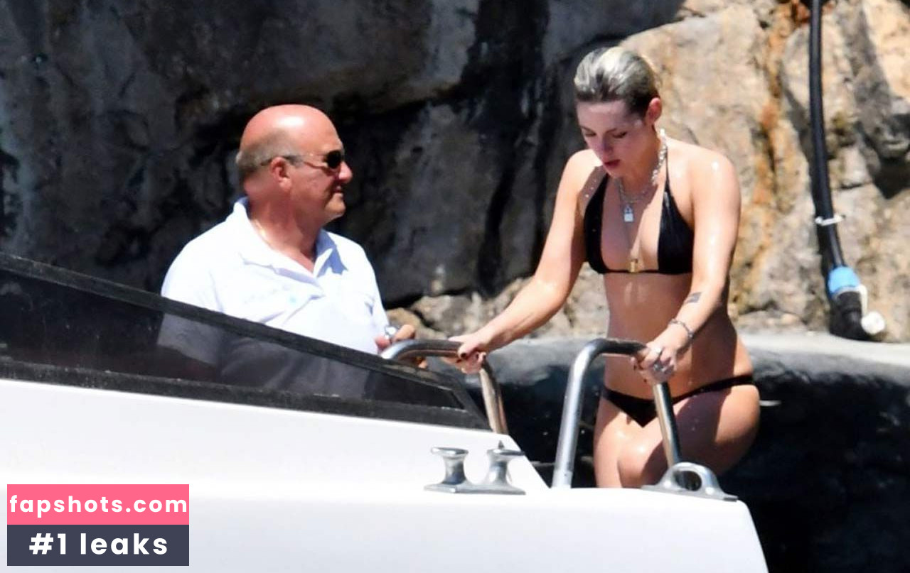 Kristen Stewart gallery photo #1864