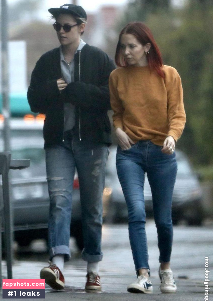 Kristen Stewart gallery photo #1928