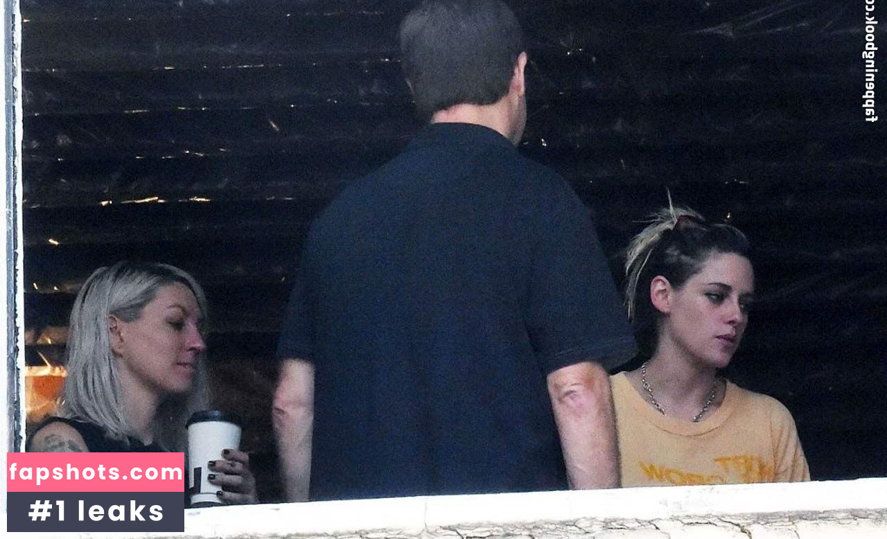 Kristen Stewart gallery photo #1944