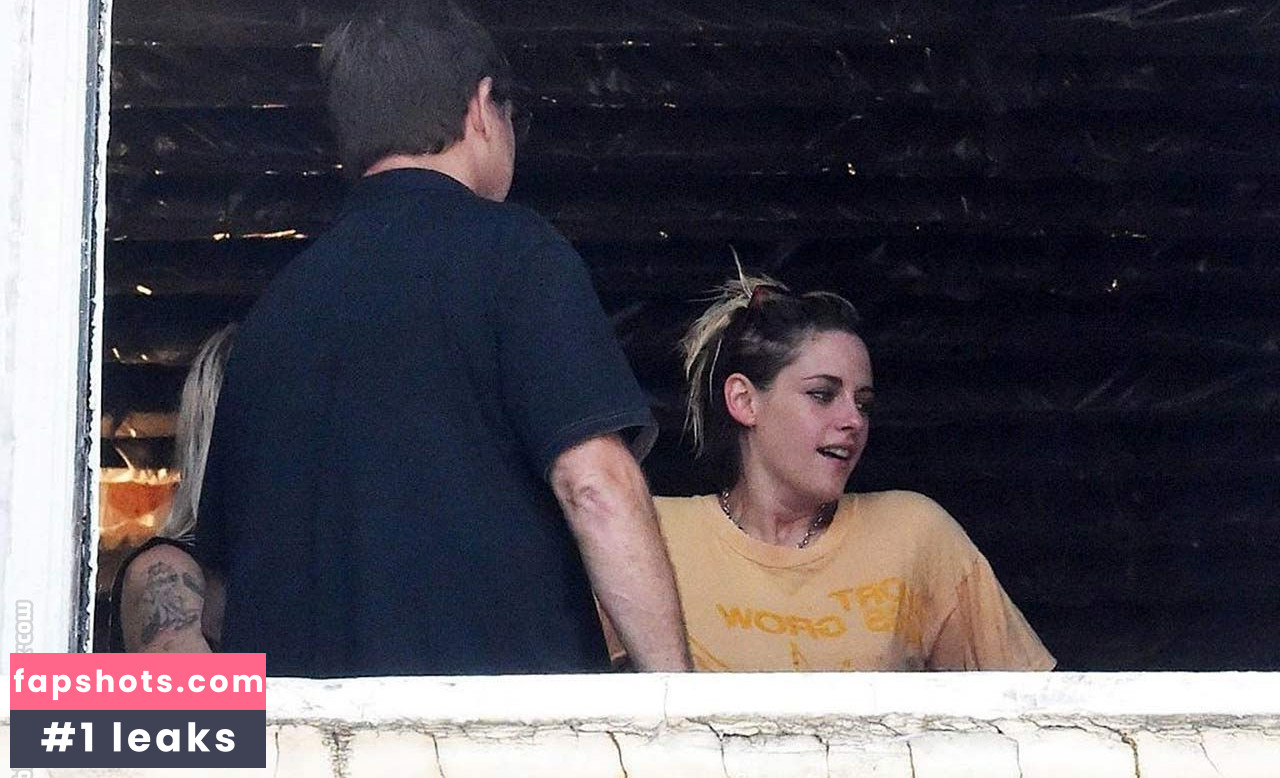 Kristen Stewart gallery photo #1961