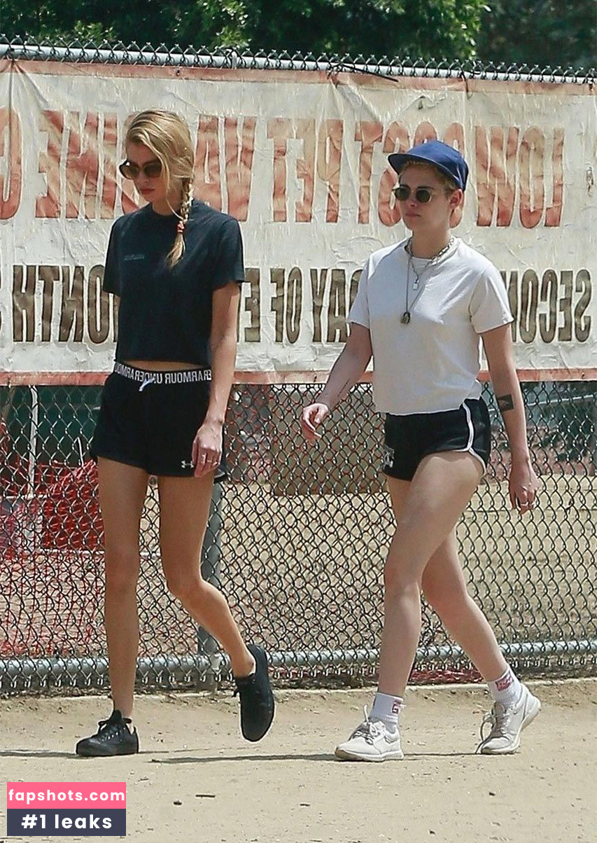 Kristen Stewart gallery photo #1967