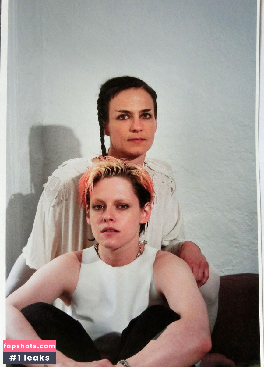 Kristen Stewart gallery photo #2054