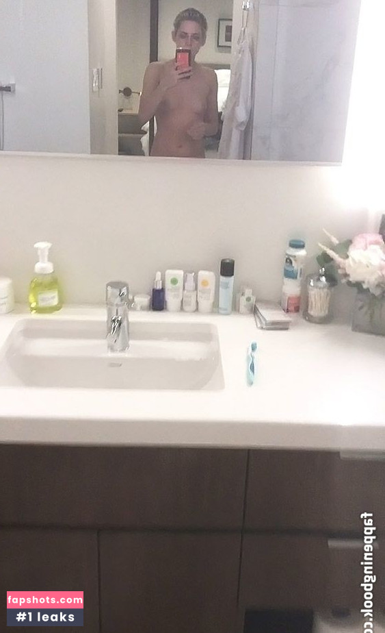 Kristen Stewart gallery photo #2083