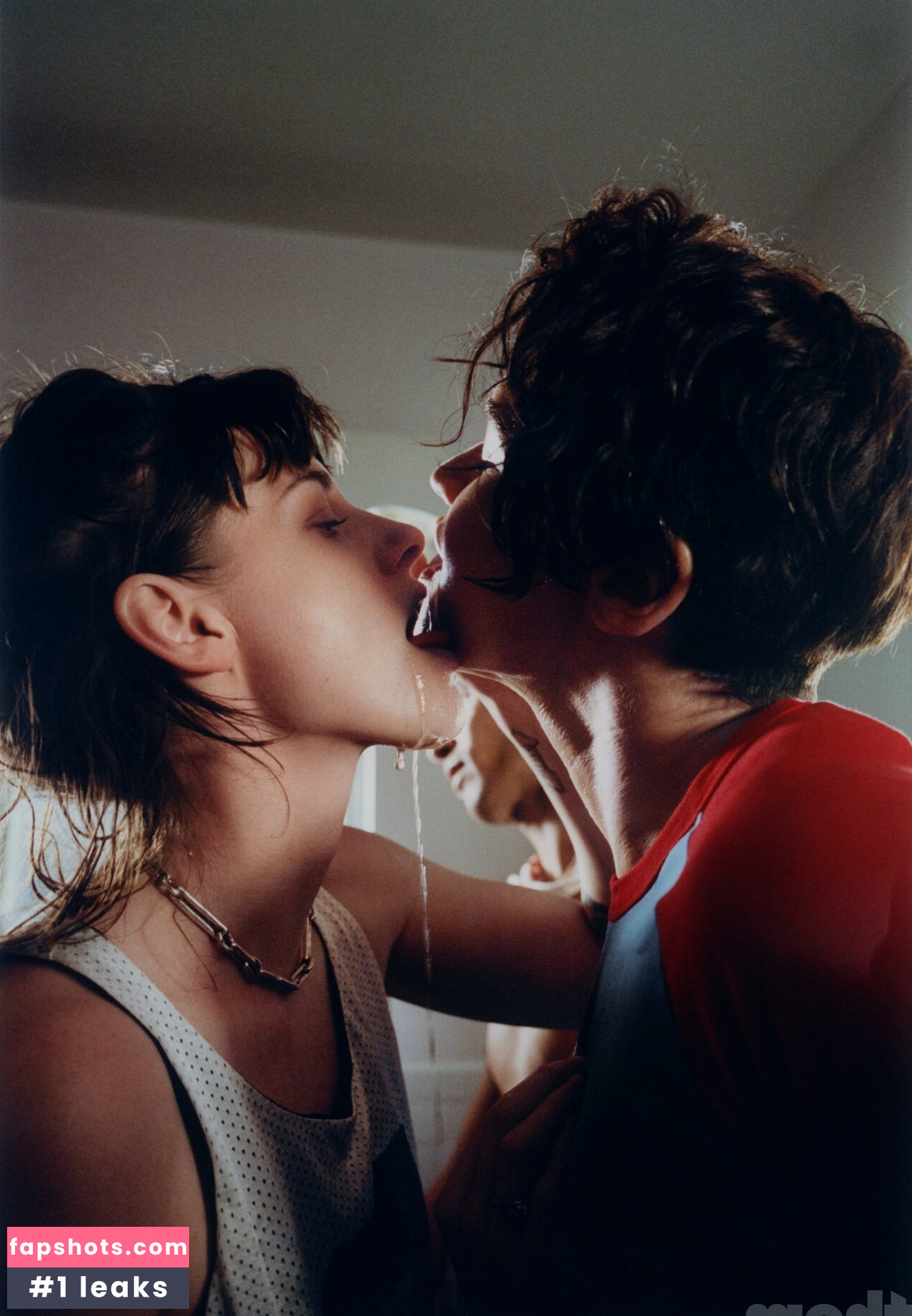 Kristen Stewart gallery photo #212