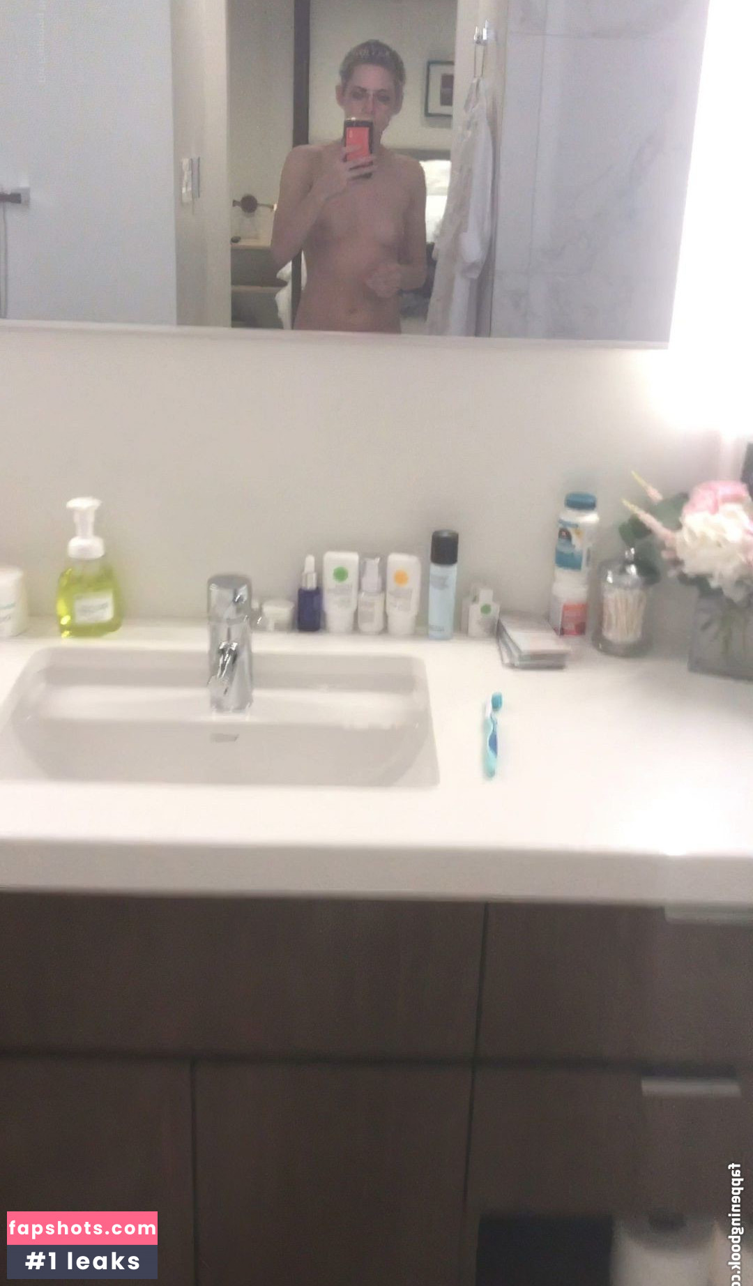 Kristen Stewart gallery photo #2170