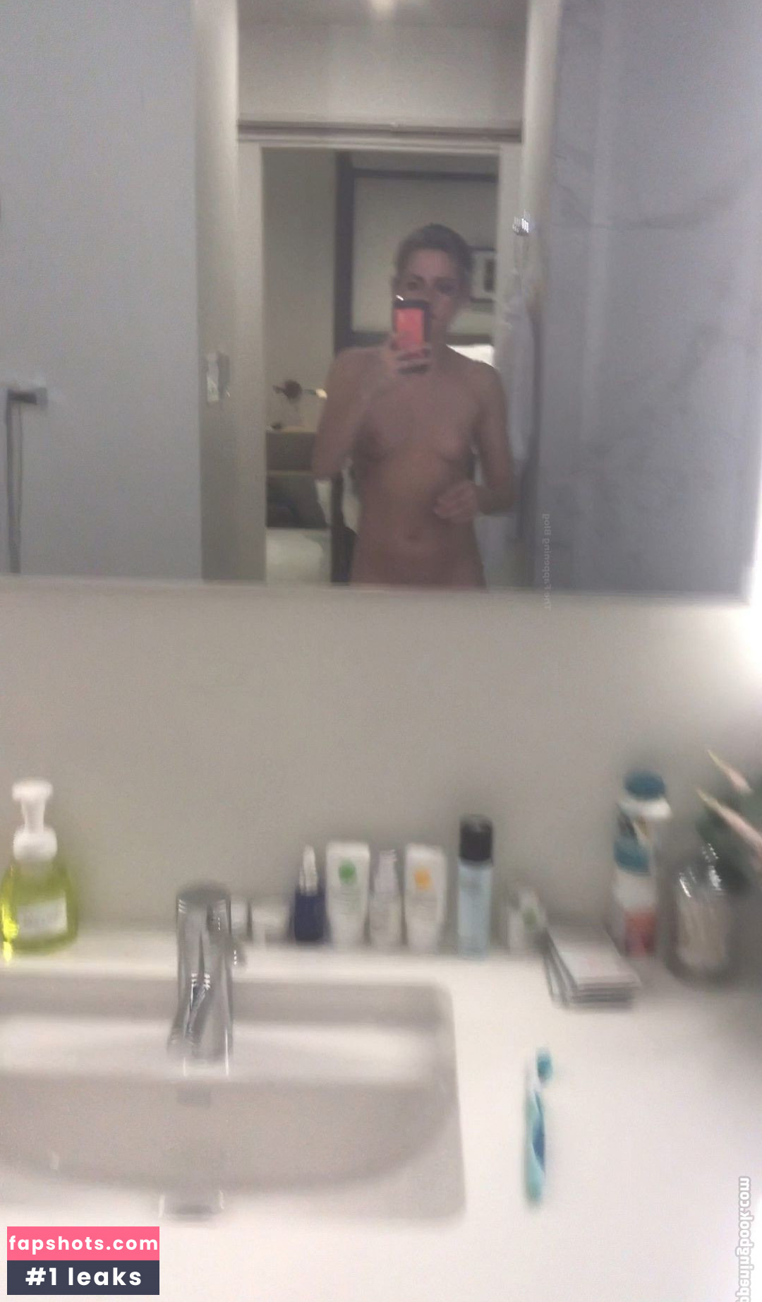 Kristen Stewart gallery photo #2171