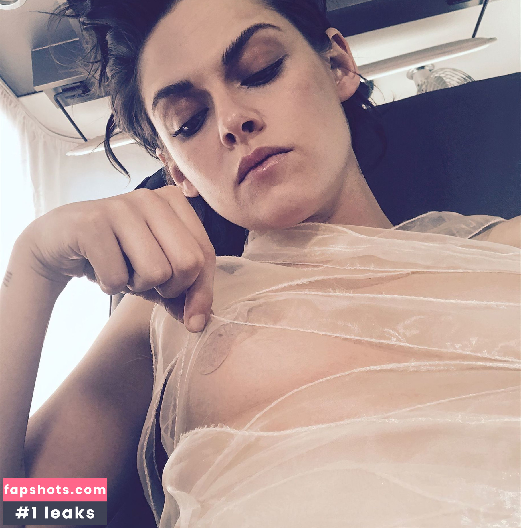 Kristen Stewart gallery photo #2364