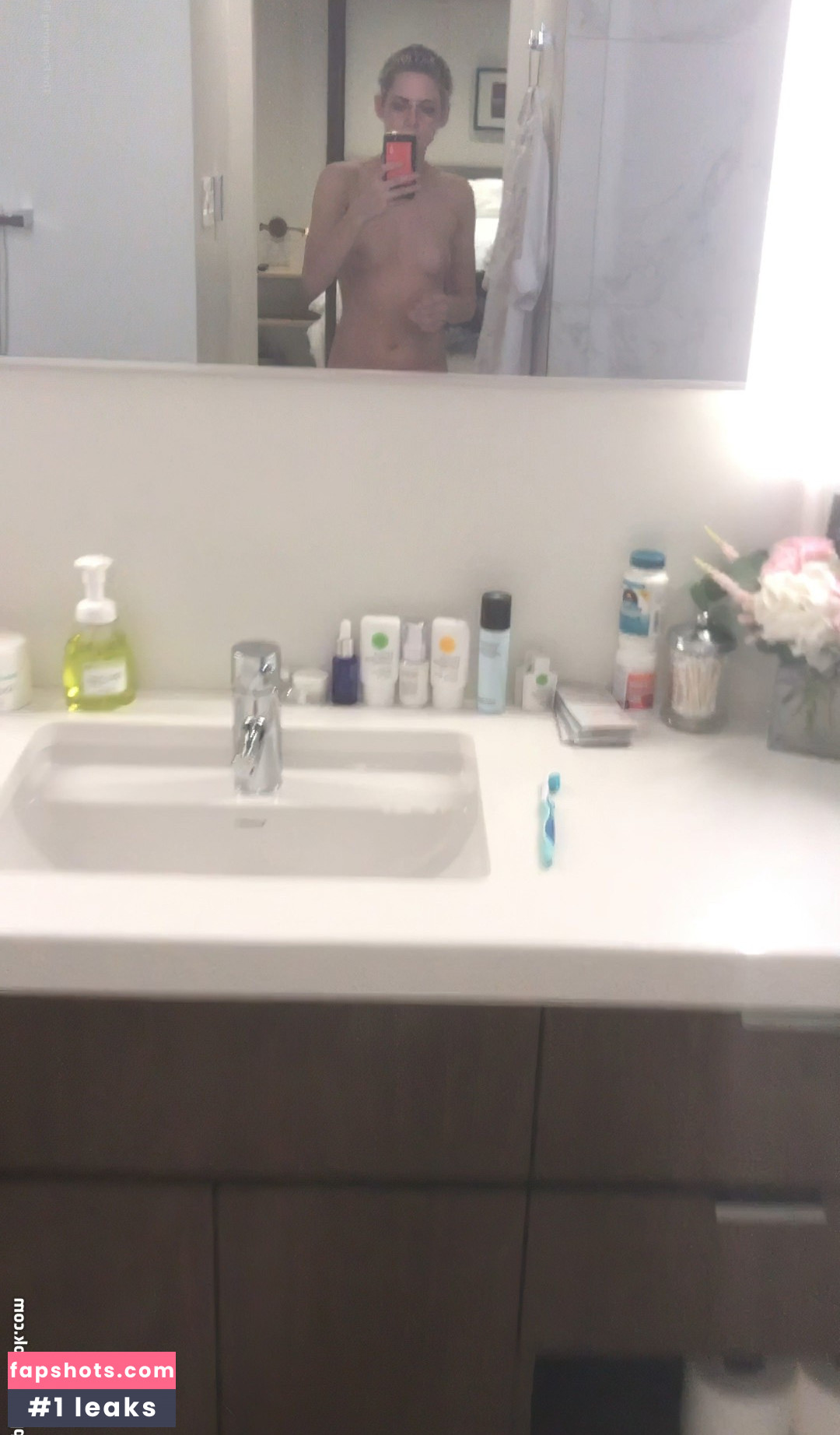 Kristen Stewart gallery photo #2461