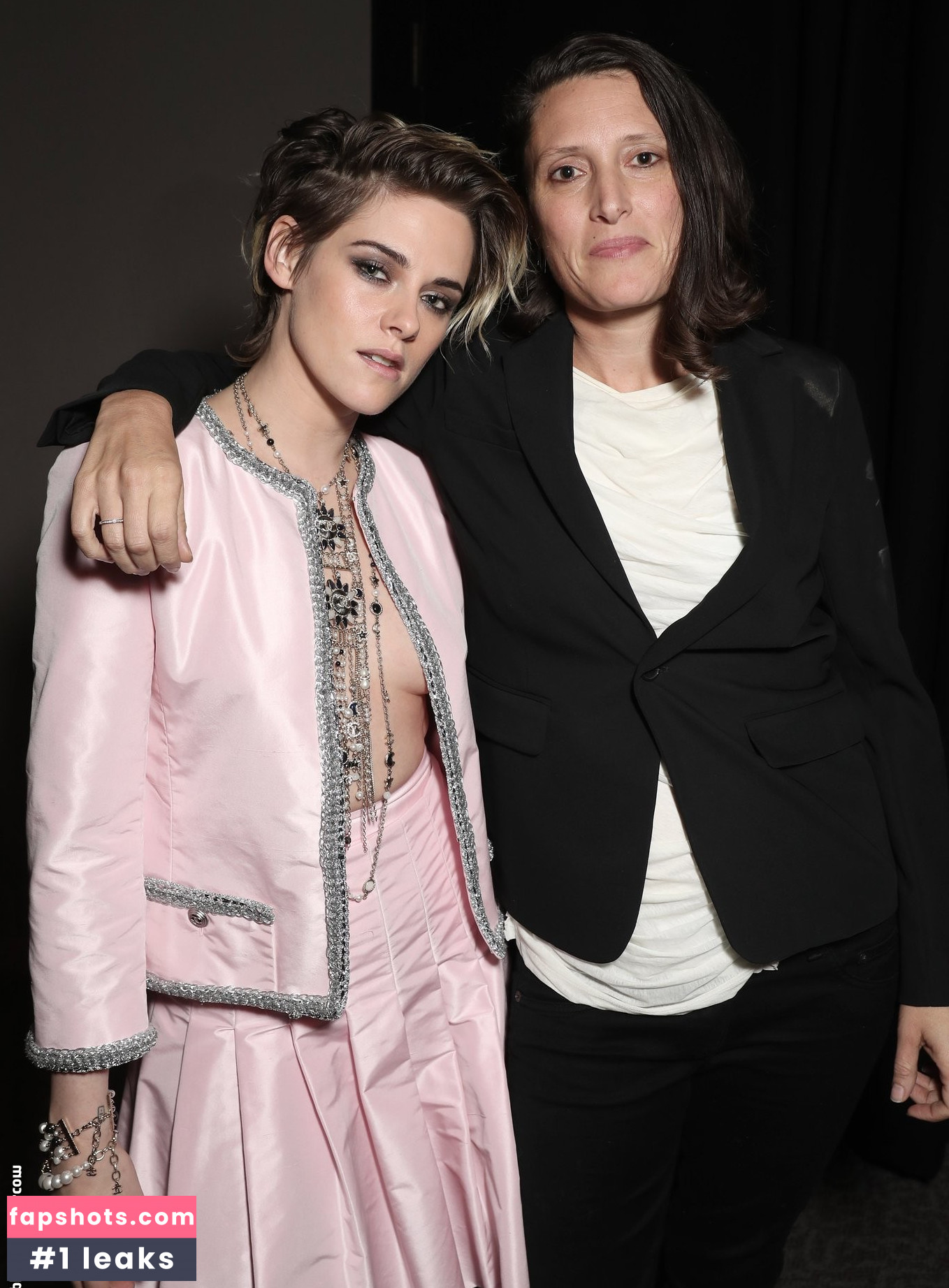 Kristen Stewart gallery photo #2570