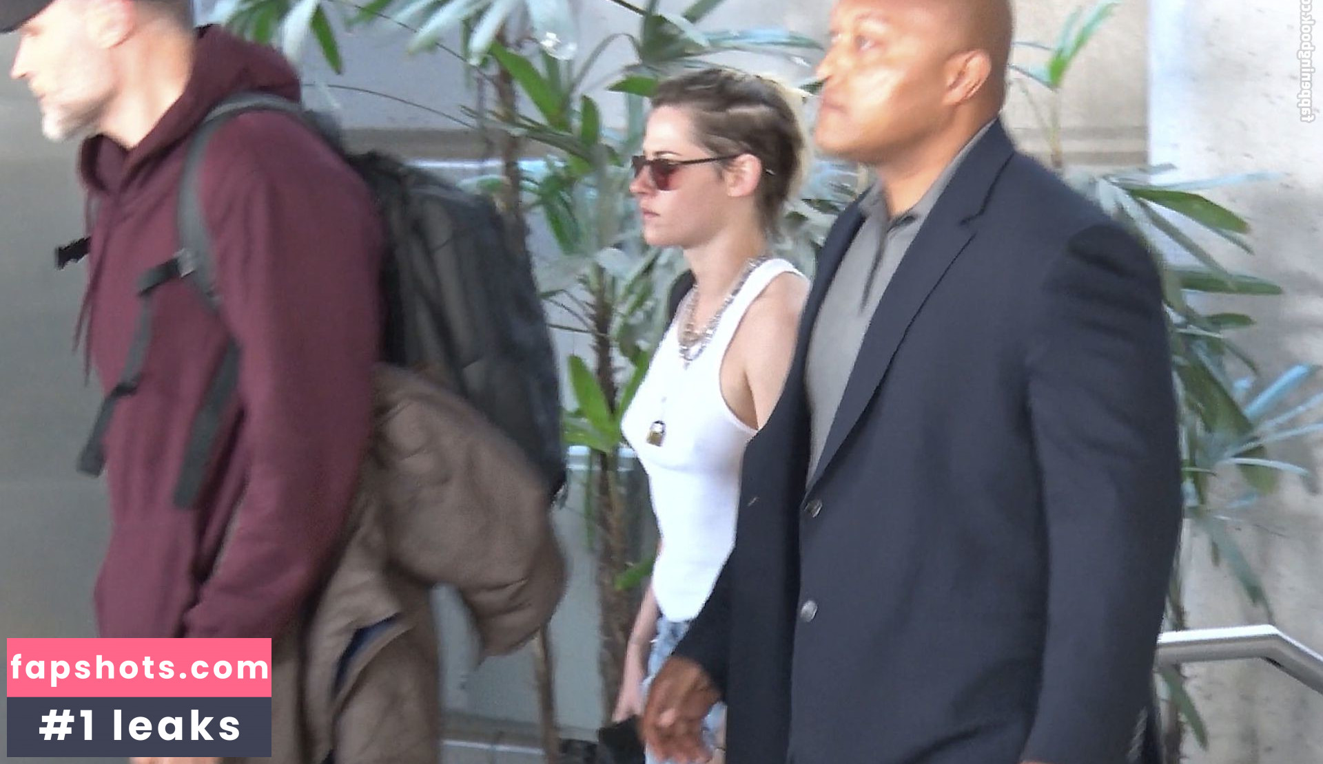 Kristen Stewart gallery photo #2652