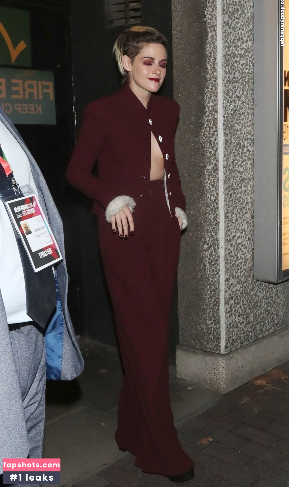 Kristen Stewart gallery photo #2661