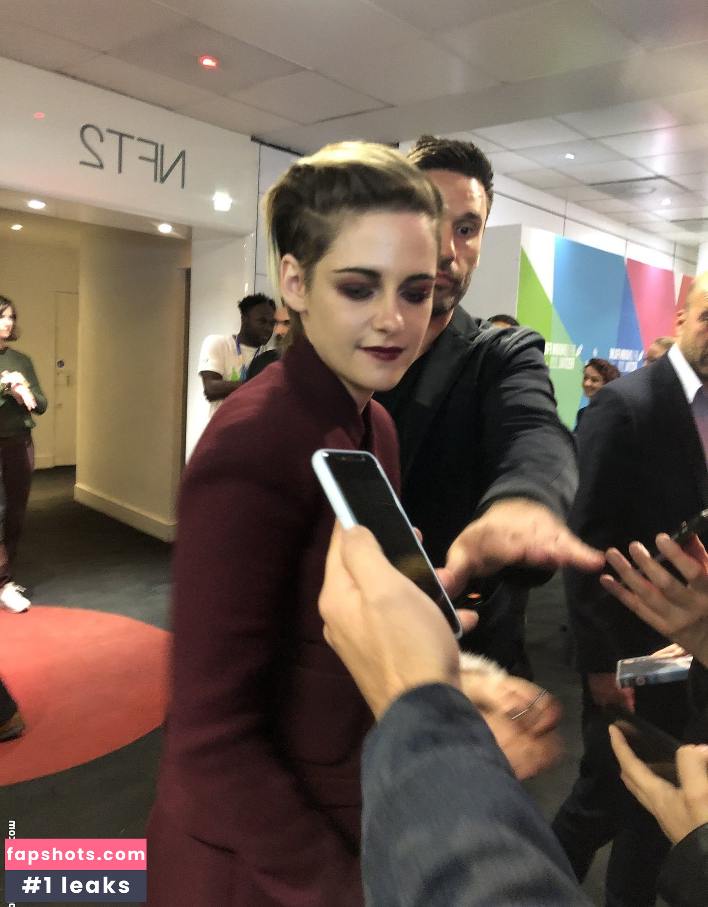 Kristen Stewart gallery photo #2666