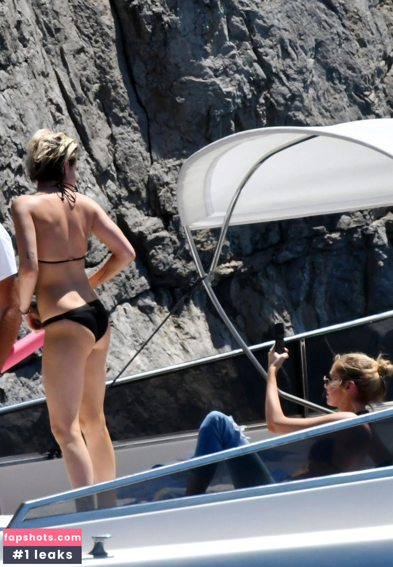 Kristen Stewart gallery photo #2748