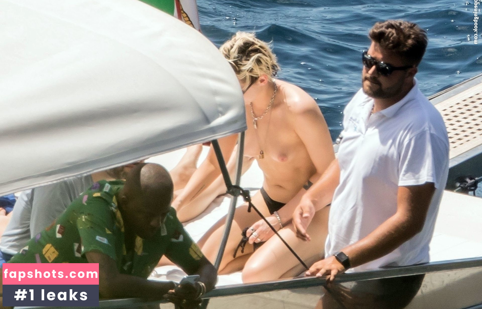 Kristen Stewart gallery photo #2782