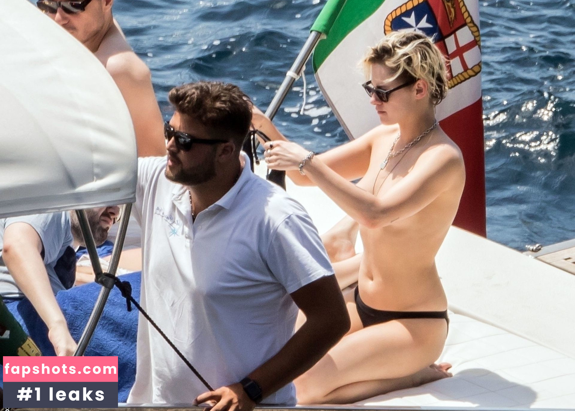 Kristen Stewart gallery photo #2783