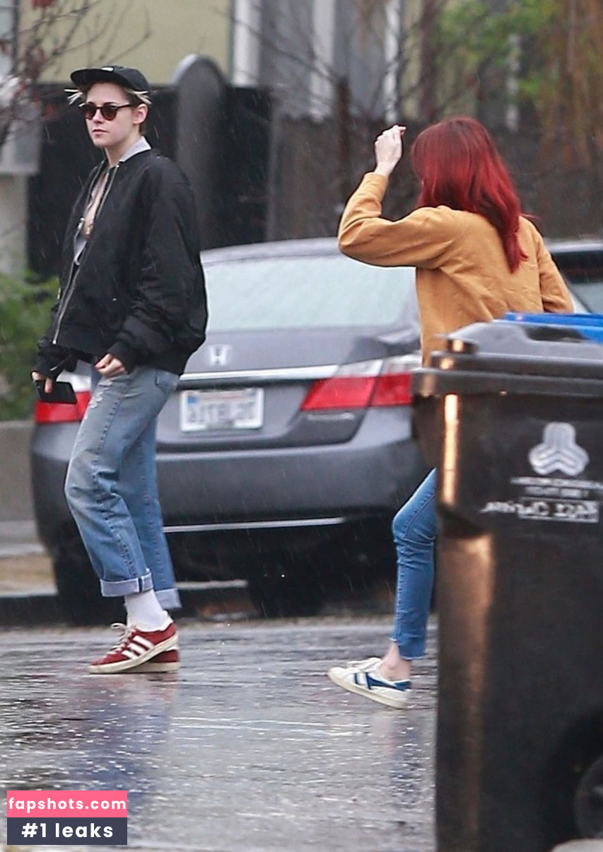 Kristen Stewart gallery photo #3153