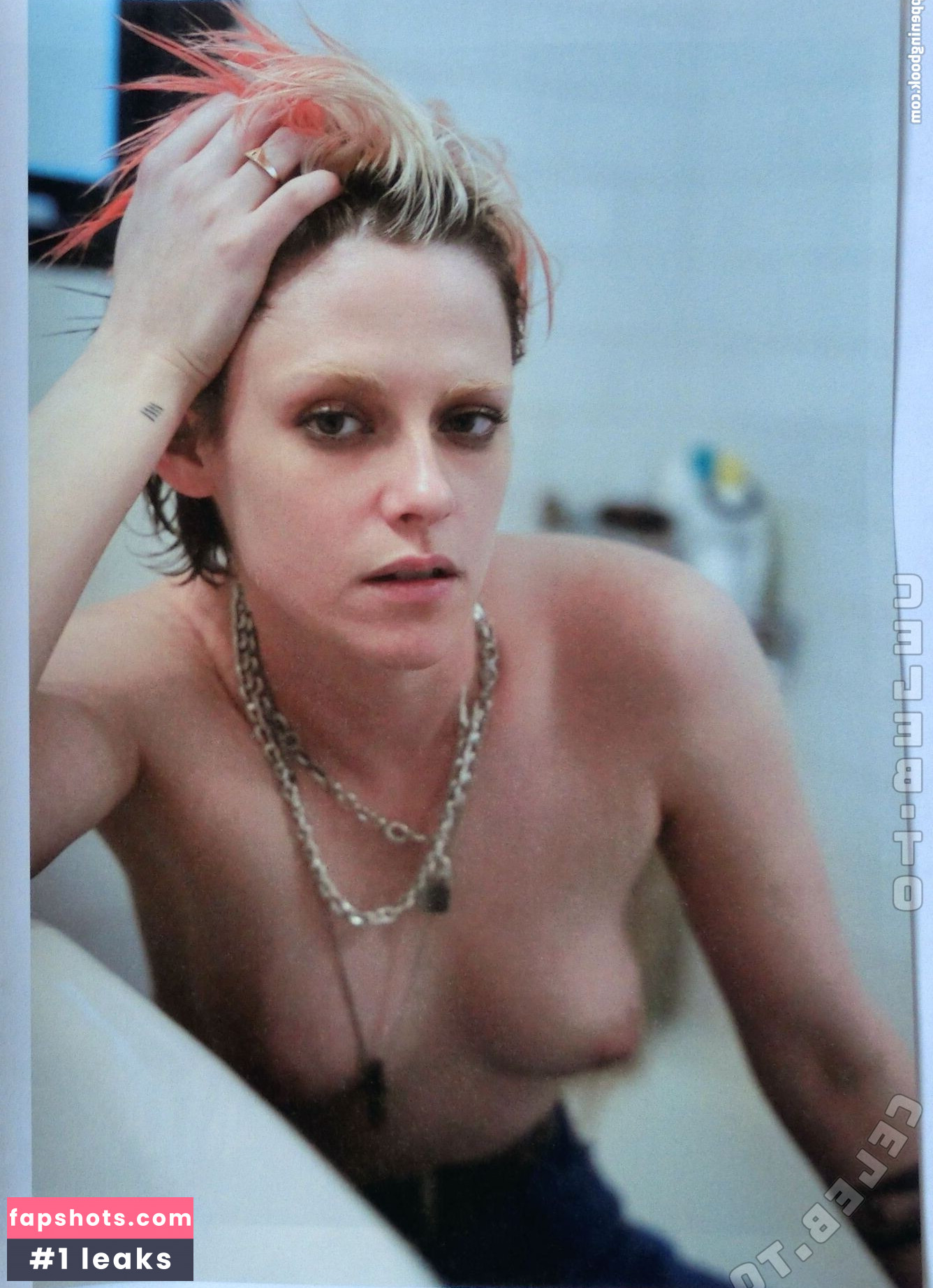 Kristen Stewart gallery photo #33