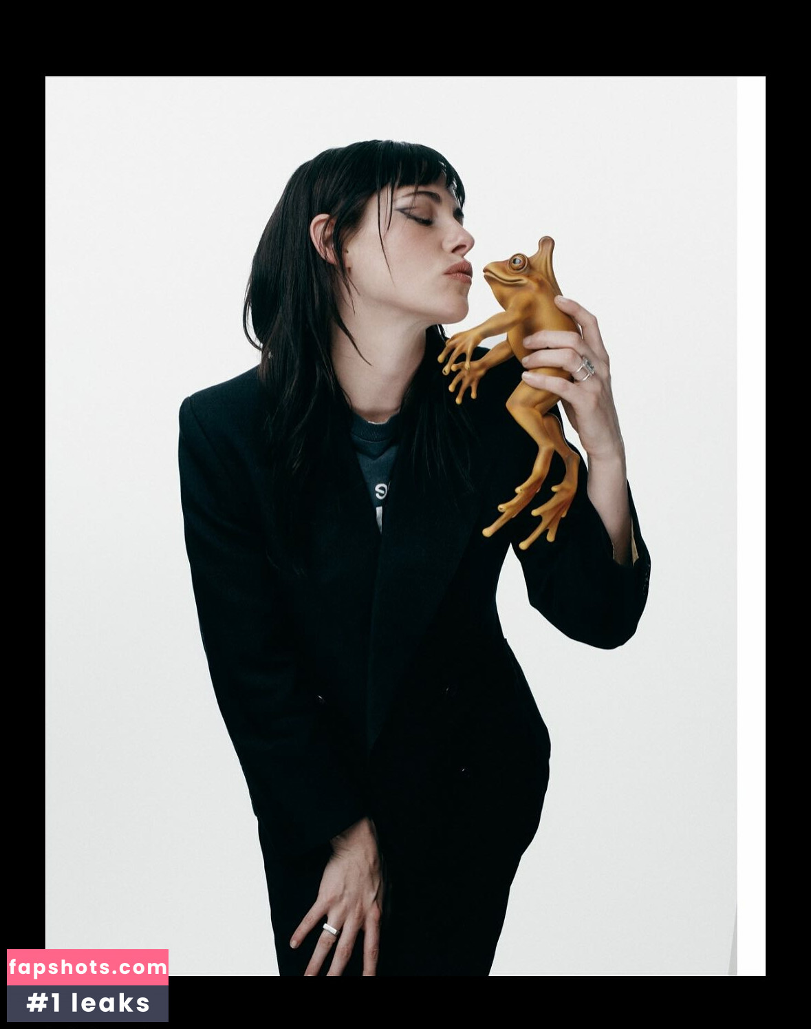 Kristen Stewart gallery photo #35