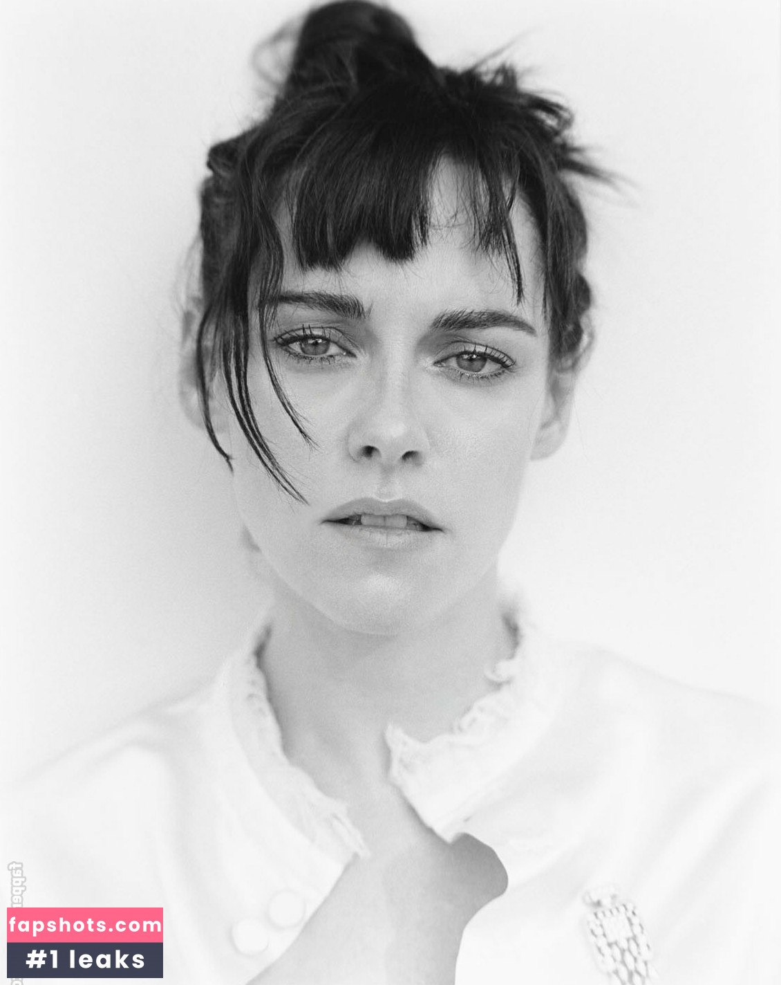 Kristen Stewart gallery photo #39