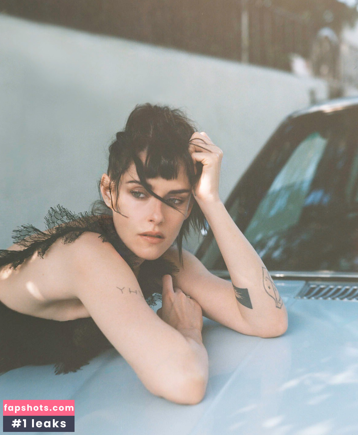 Kristen Stewart gallery photo #40