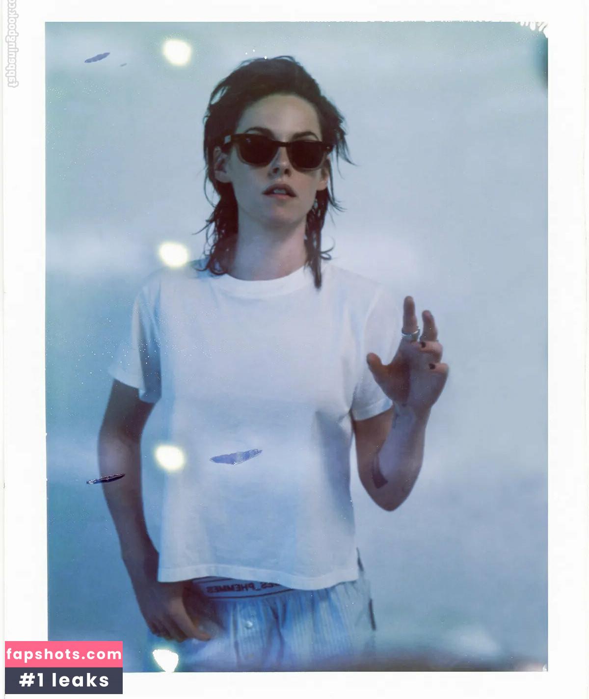 Kristen Stewart Nude Leaks OnlyFans Photos #412 - LeakJerk