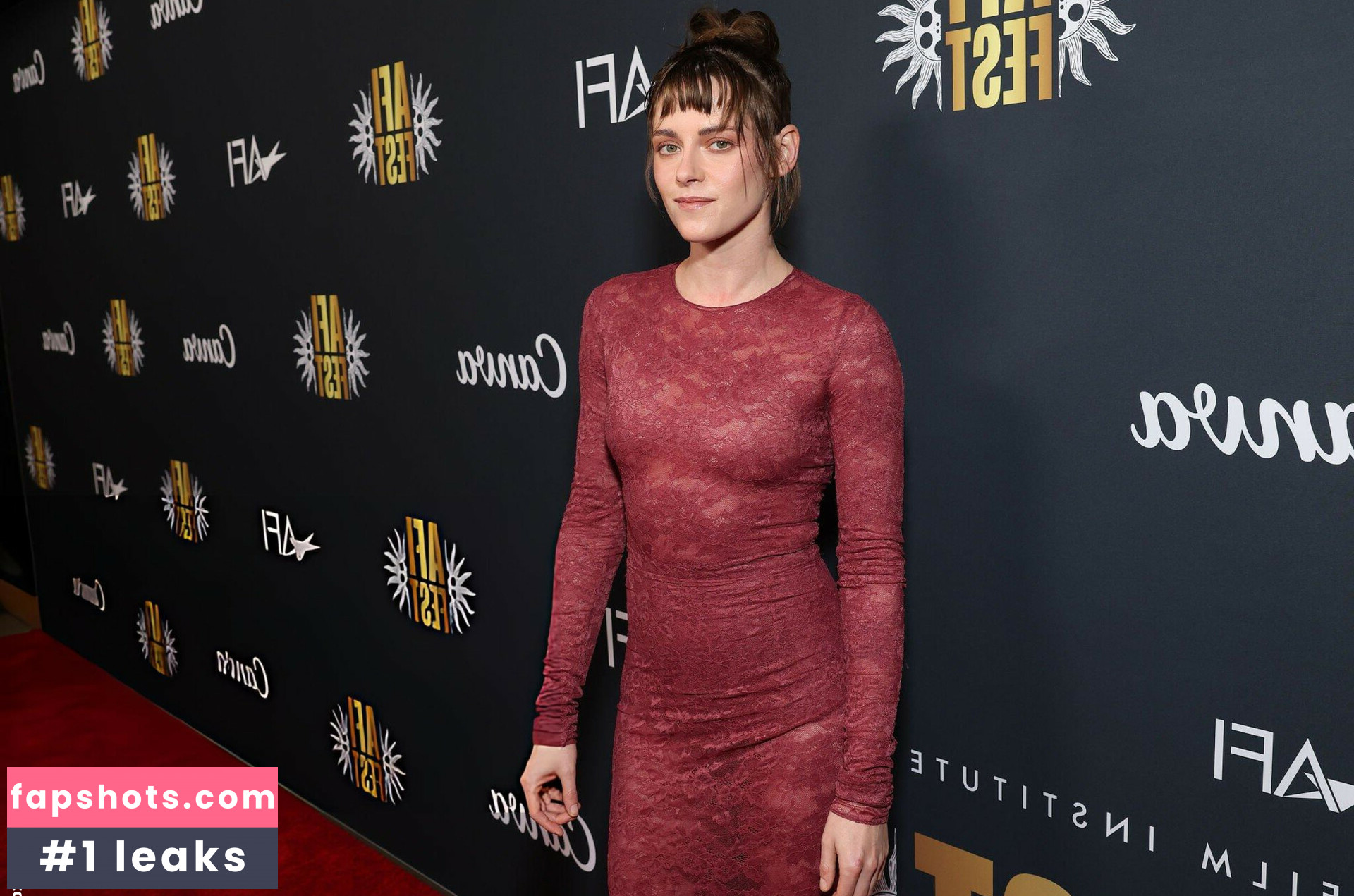 Kristen Stewart gallery photo #52